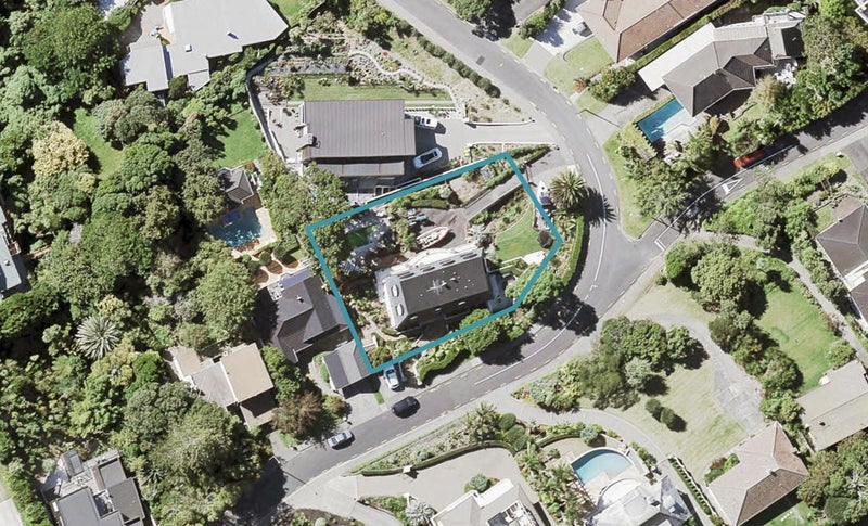16 Island View Terrace, Cockle Bay, Auckland - Carousel 1