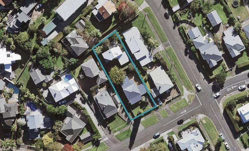 2/23 Rugby Road, Birkenhead, Auckland - Carousel 1