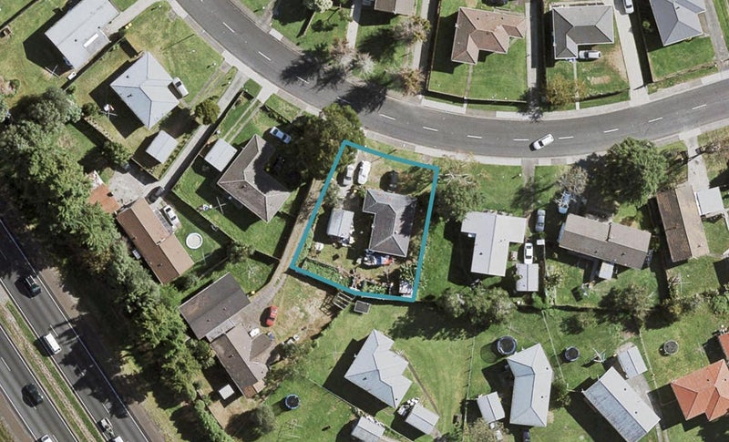 145 Chichester Drive, Rosehill, Papakura - Carousel 1