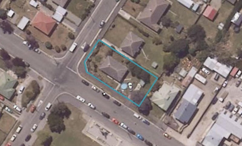 10 Raglan Street, Oamaru North, Oamaru - Carousel 1