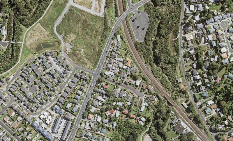 38E Seymour Road, Sunnyvale, Auckland - Carousel 1
