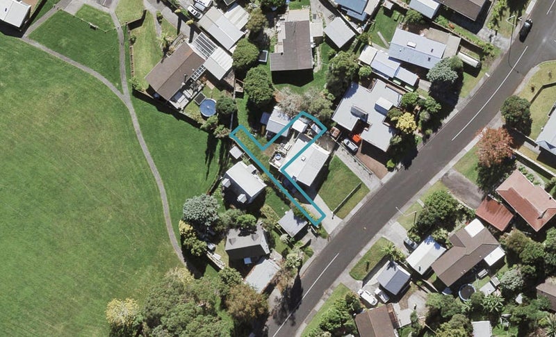 43C Fitzherbert Avenue, West Harbour, Auckland - Carousel 1