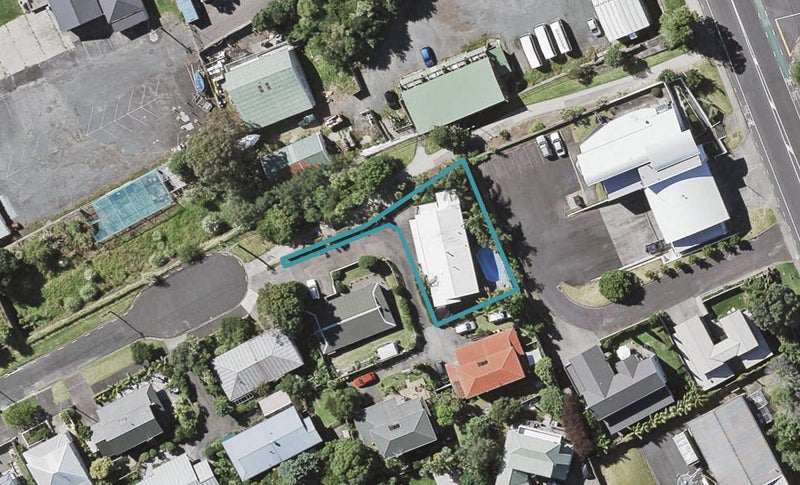 1 Abbotsford Terrace, Devonport, Auckland - Carousel 1