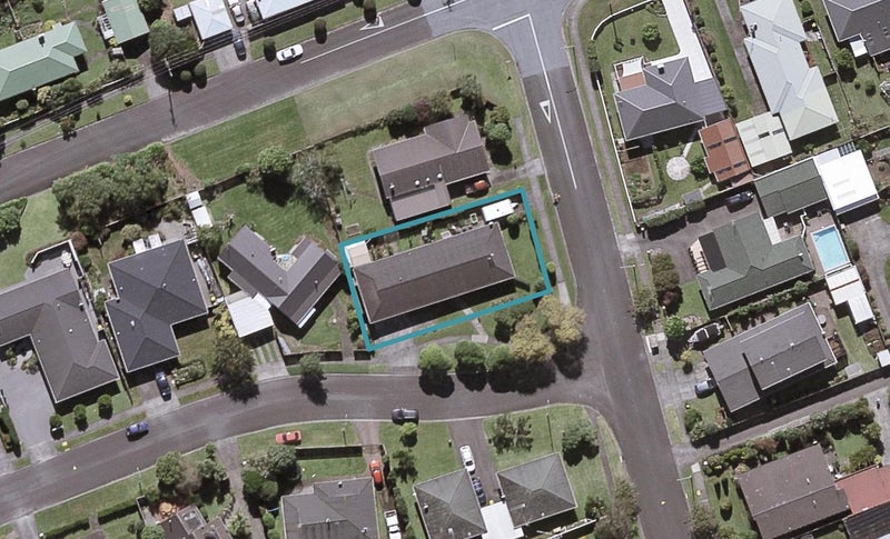 2 Tamati Place, Merrilands, New Plymouth - Carousel 1