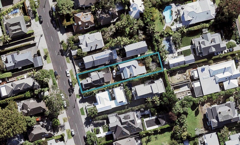 25 Clifton Road, Herne Bay, Auckland - Carousel 1