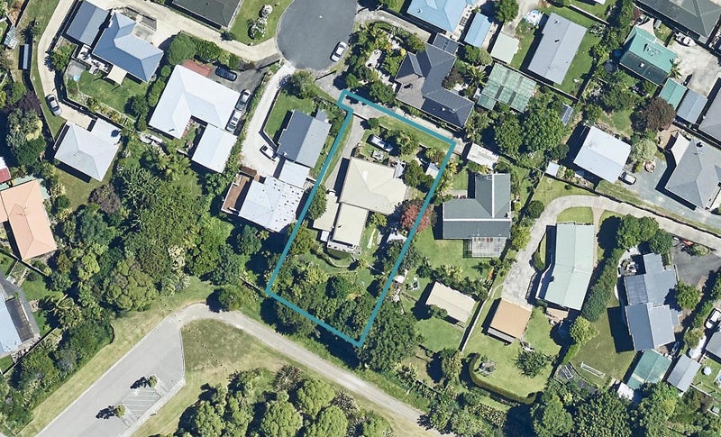 28 Linton Crescent, Matua, Tauranga - Carousel 1