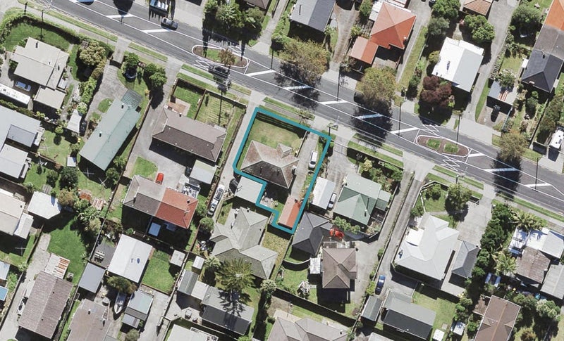 54 Rimu Street, New Lynn, Auckland - Carousel 1