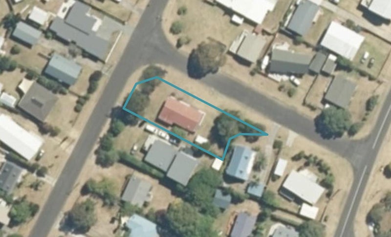 118 Hauturu Street, Whangamatā - Carousel 1