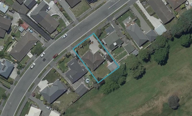 60 Waratah Street, Avondale, Christchurch - Carousel 1