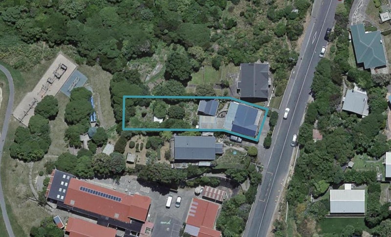 106 Houghton Bay Road, Houghton Bay, Wellington - Carousel 1