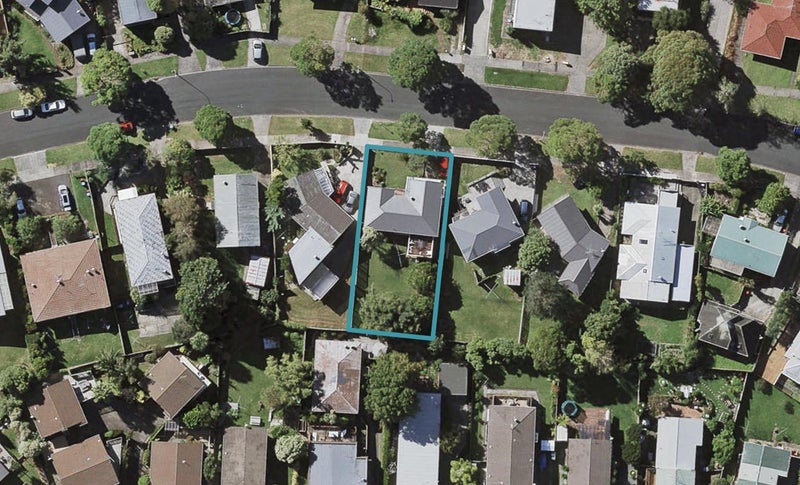 29 Strong Street, Saint Johns, Auckland - Carousel 1