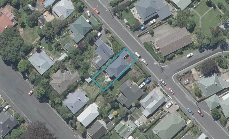 68 Blacks Road, North East Valley, Dunedin - Carousel 1