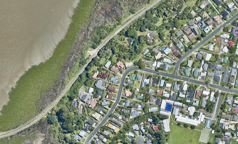 63 Princess Road, Bellevue, Tauranga - Carousel 1
