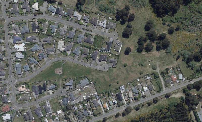 33 Seabrooke Drive, Spencerville, Christchurch - Carousel 1