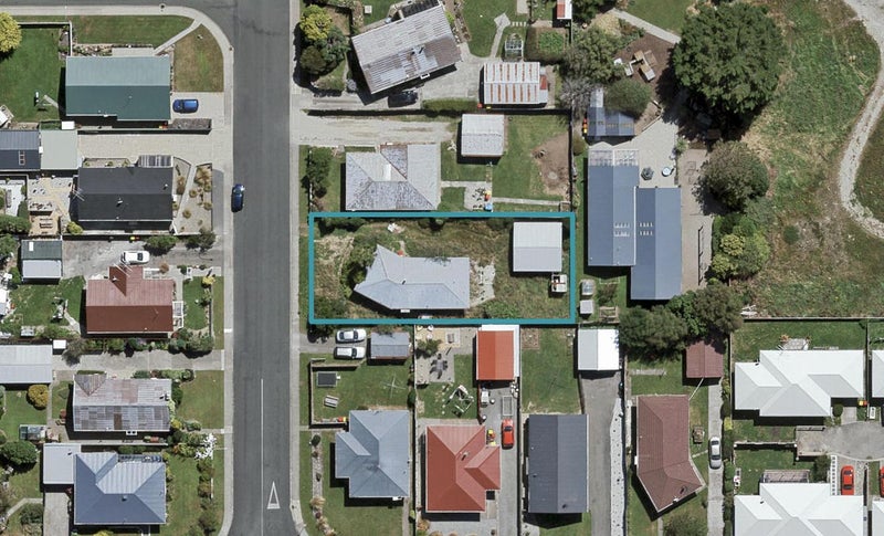 48 Iona Street, Strathern, Invercargill - Carousel 1