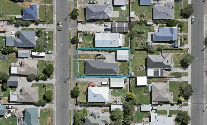 65 Harvey Street, Grasmere, Invercargill - Carousel 1