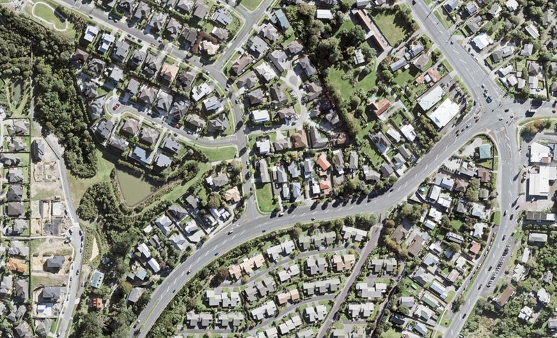 25E Oteha Valley Road, Northcross, Auckland - Carousel 1