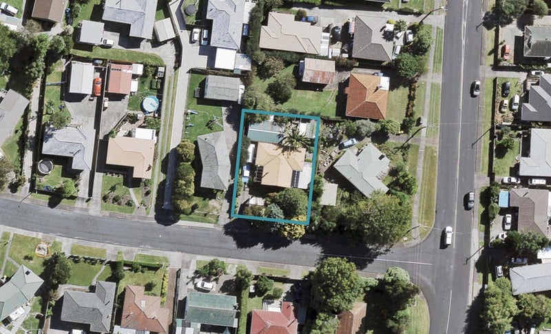 52 Jillian Drive, Ranui, Auckland - Carousel 1
