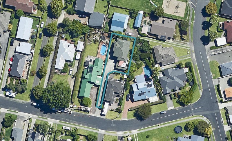 19 Brinkley Road, Otumoetai, Tauranga - Carousel 1
