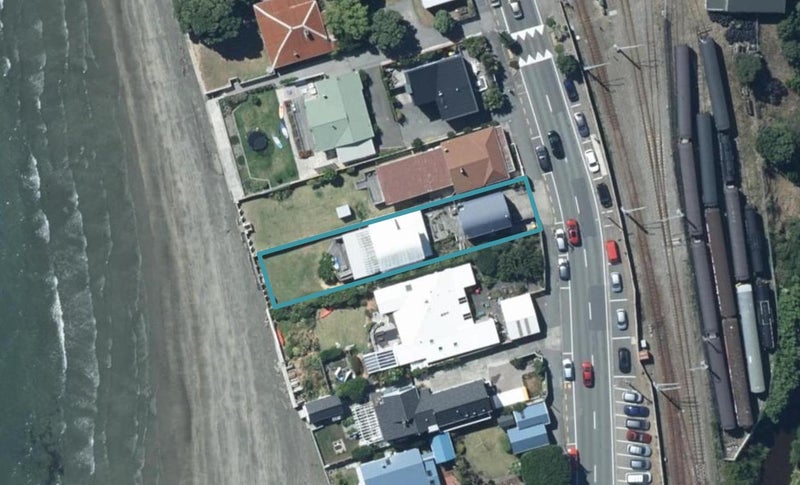 54 Steyne Avenue, Plimmerton, Porirua - Carousel 1