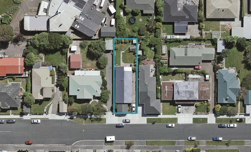 80 Lowe Street, Avenal, Invercargill - Carousel 1