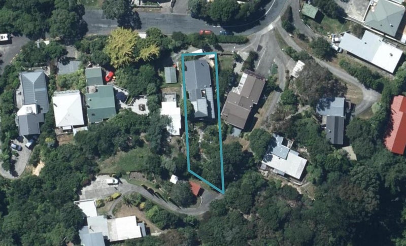 33 Bayview Road, Paremata, Porirua - Carousel 1
