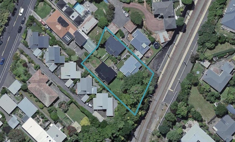 3/15A Box Hill, Khandallah, Wellington - Carousel 1
