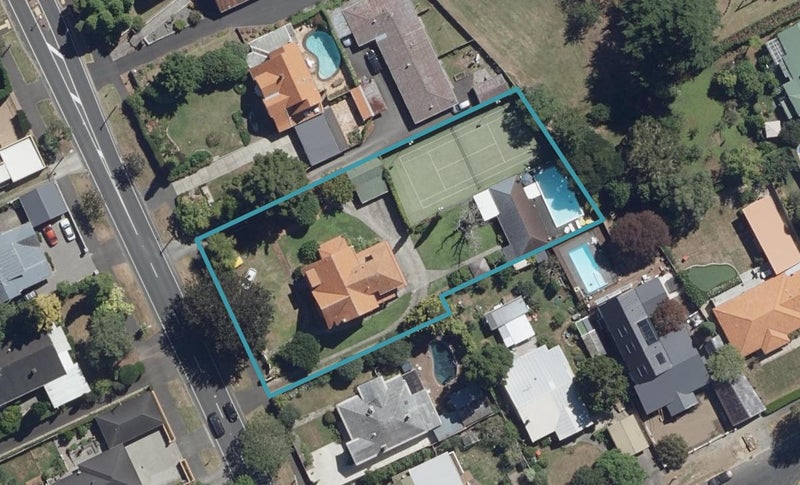 282 River Road, Claudelands, Hamilton - Carousel 1