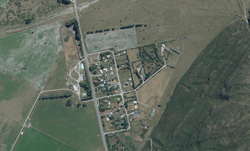 24 Kiwi Street, Makarora, Wānaka - Carousel 1