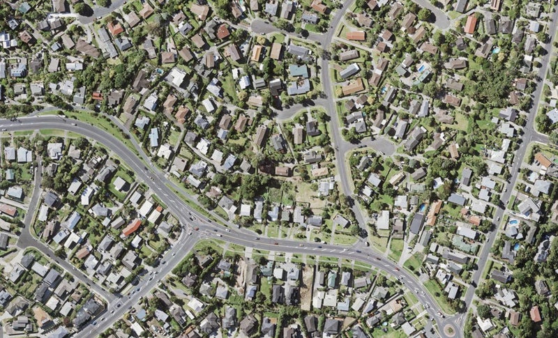 2/5 Serrata Place, Browns Bay, Auckland - Carousel 1
