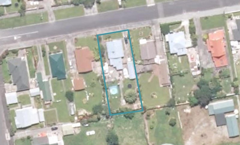 20 Roebuck Street, Westport, Westport - Carousel 1