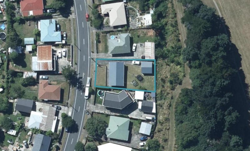 106 Driver Crescent, Cannons Creek, Porirua - Carousel 1
