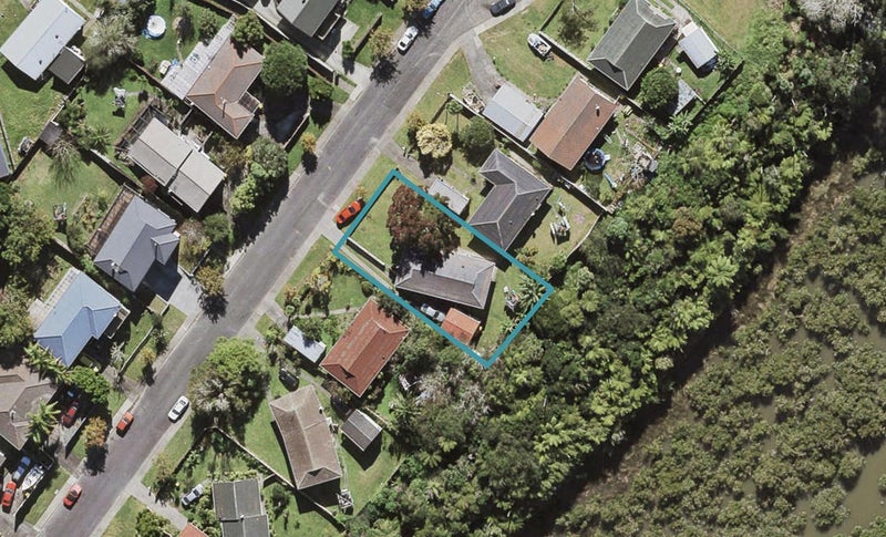 54 Sunline Avenue, Massey, Auckland - Carousel 1