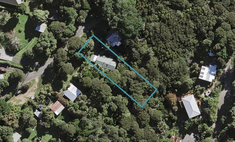 83 Glen Brook Road, Omiha, Waiheke Island - Carousel 1