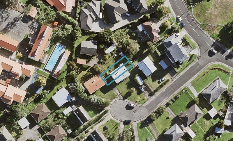 6 Puhua Lane, Mount Roskill, Auckland - Carousel 1