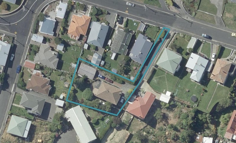 123 Oakwood Avenue, Balaclava, Dunedin - Carousel 1