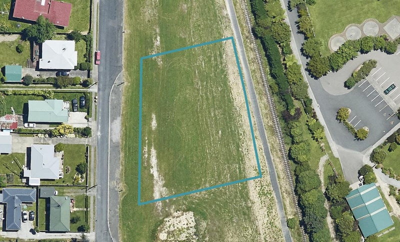 5 Neil Road, Fairy Springs, Rotorua - Carousel 1