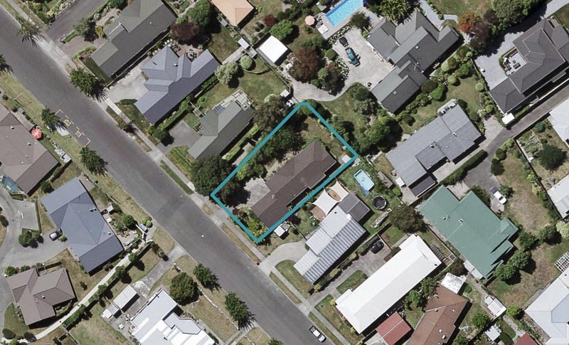 1268 Louie Street, Parkvale, Hastings - Carousel 1