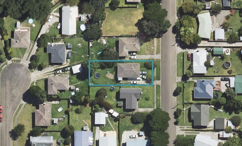 56 Lyell Road, Outer Kaiti, Gisborne - Carousel 1