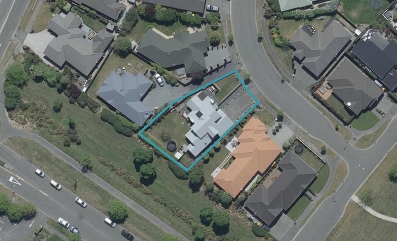 5 Kapiti Street, Parklands, Christchurch - Carousel 1