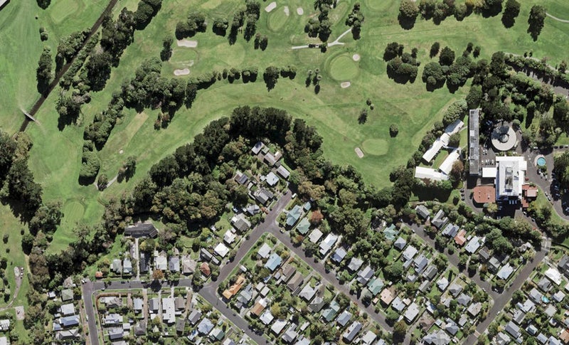 1/16 Norgrove Avenue, Mount Albert, Auckland - Carousel 1