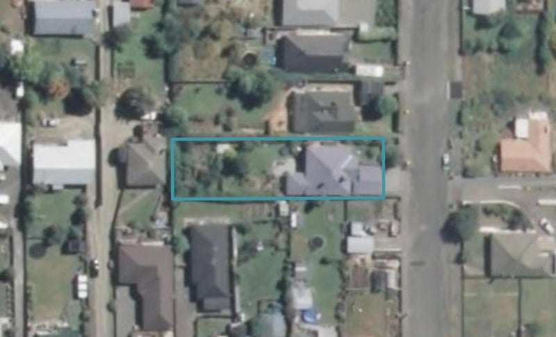 2 Avenue Road, West End, Timaru - Carousel 1