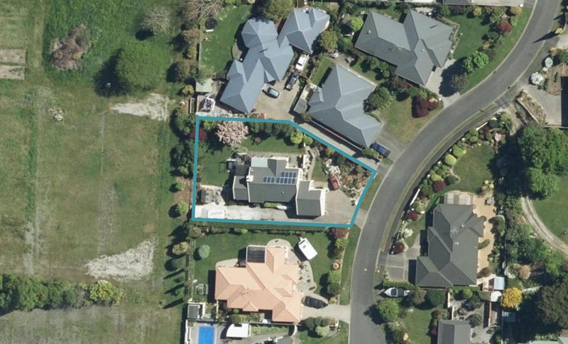 14 Parkerfield Place, Motueka - Carousel 1