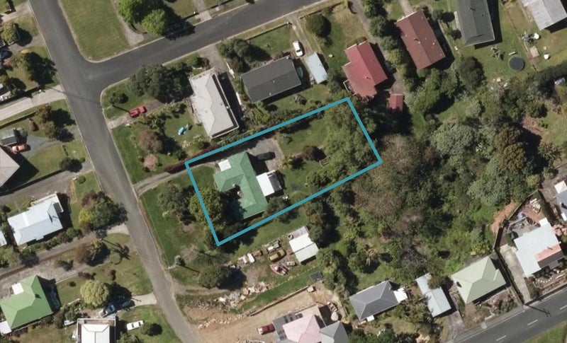 2 Cockburn Street, Onerahi, Whangarei - Carousel 1