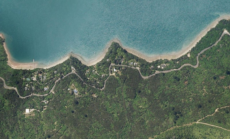 2338 Kenepuru Road, Picton - Carousel 1