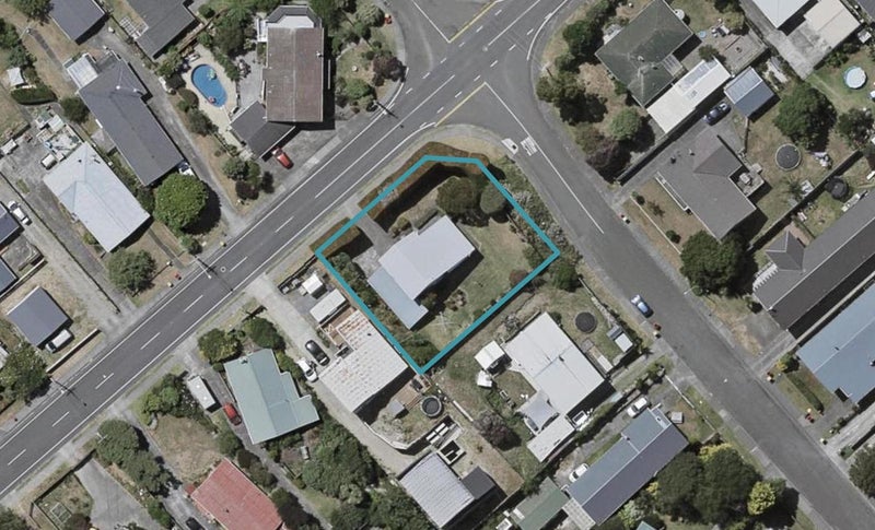 26 Walton Road, Paraparaumu Beach, Paraparaumu - Carousel 1