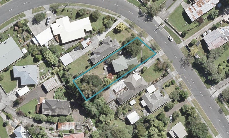18/4 Tawhai Street, Stokes Valley, Lower Hutt - Carousel 1