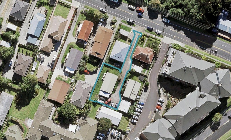 75A Margan Avenue, New Lynn, Auckland - Carousel 1