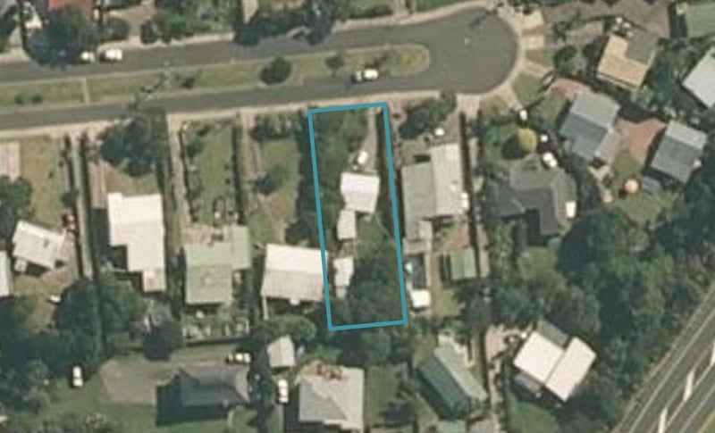 37 Hammond Avenue, Hatfields Beach, Orewa - Carousel 1