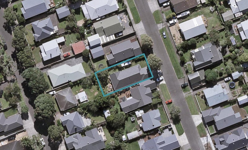 40 Newton Street, Fitzroy, New Plymouth - Carousel 1
